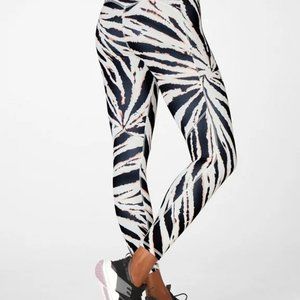 Fabletics Ultra High-Waisted PureLuxe 7/8 Legging Size: XL Color: Spinner